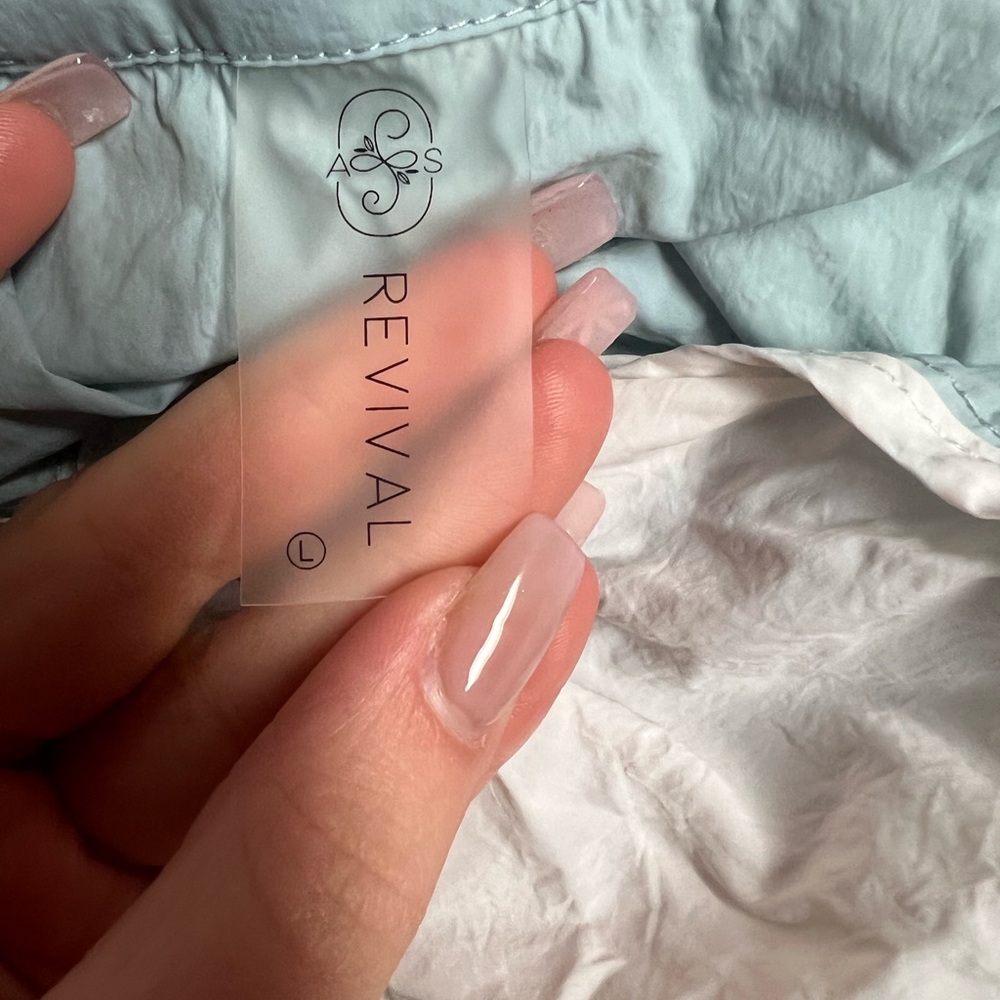 windbreaker!! - Picture 2 of 2